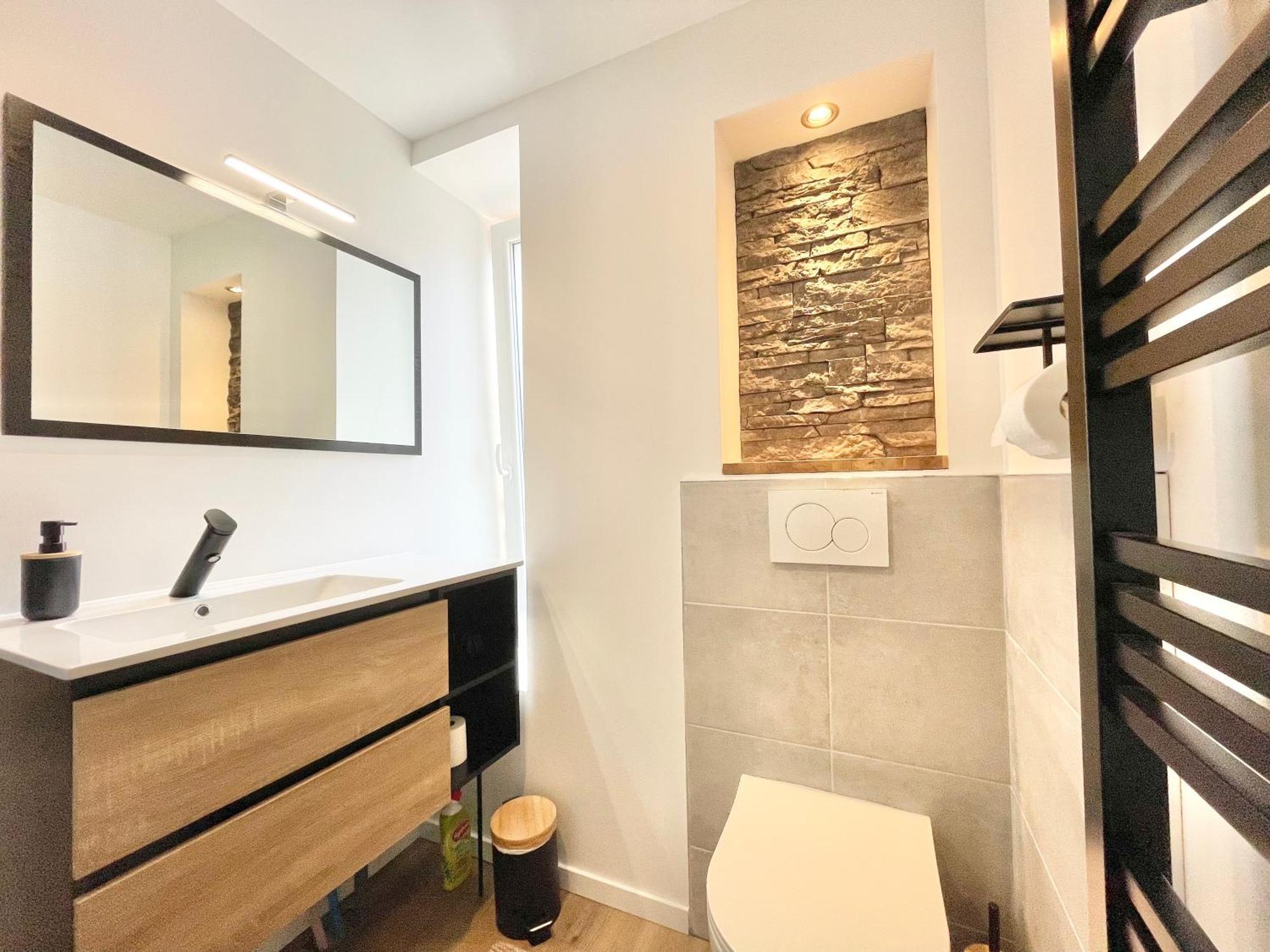 Le Calloch 2D - Studio 4 Etoiles - Quartier Gare - Wifi - Netflix Quimper Dış mekan fotoğraf