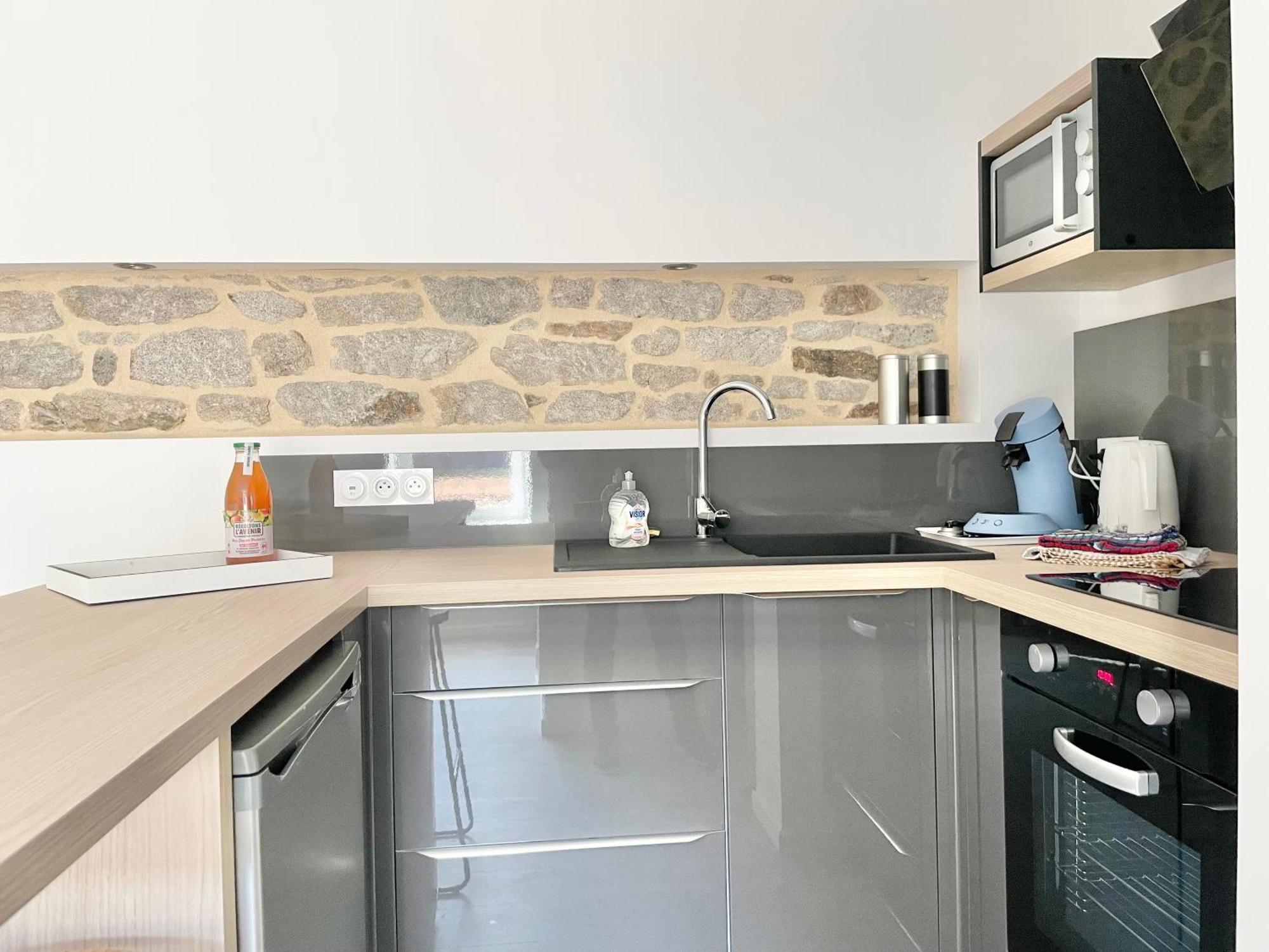 Le Calloch 2D - Studio 4 Etoiles - Quartier Gare - Wifi - Netflix Quimper Dış mekan fotoğraf