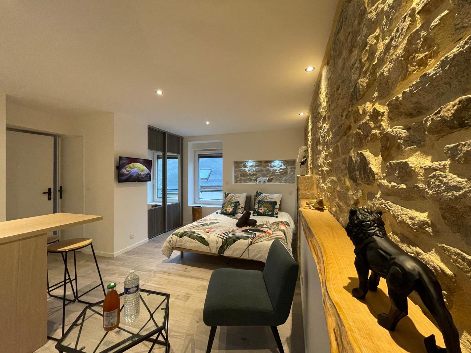 Le Calloch 2D - Studio 4 Etoiles - Quartier Gare - Wifi - Netflix Quimper Dış mekan fotoğraf